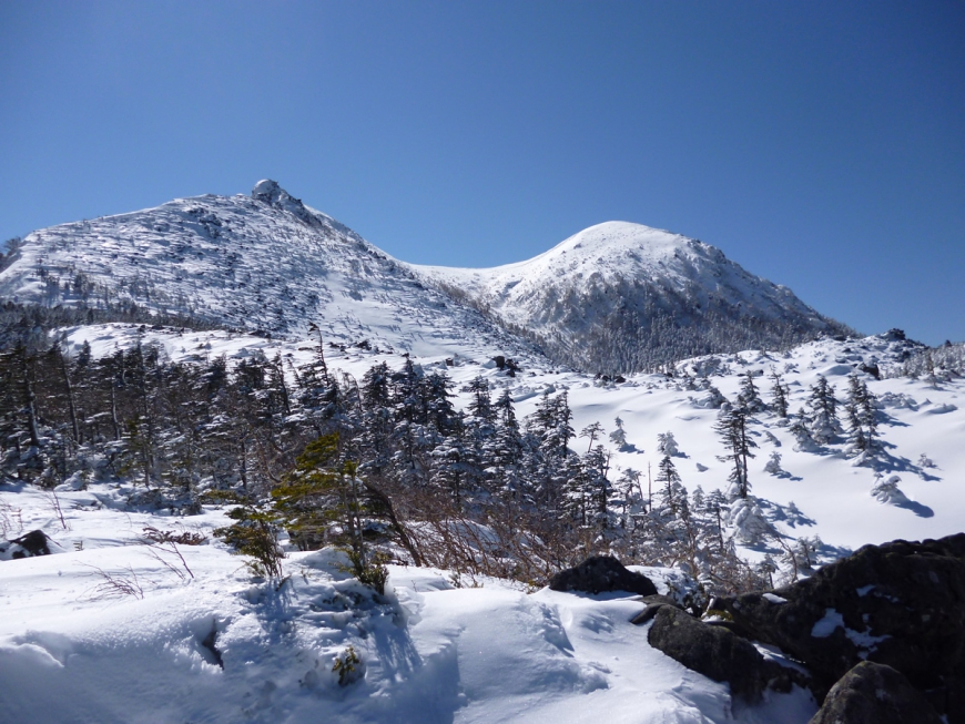 厳冬期初めての稜線上へ本格的登山！渋ノ湯から真っ白な天狗岳に登る